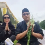 Dede Yusuf Antar Jenazah Ibunya ke Peristirahatan Terakhir