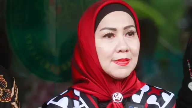 Venna Melinda Jalani Gugatan Cerai Ketiga dengan Ferry Irawan