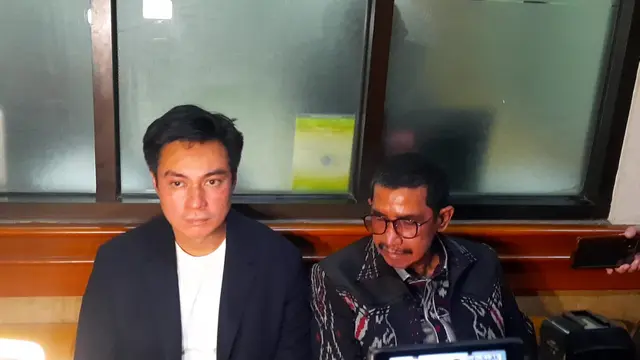 Baim Wong Lega Serahkan 40 Bukti kepada Majelis Hakim