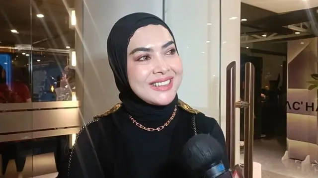 Aisyahrani Ungkap Perkembangan Baby R Anak Syahrini