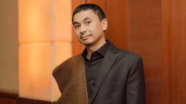 Raditya Dika Beberkan Peluang Baru YouTube Shopping Affiliate