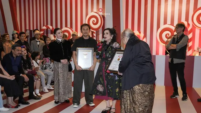 Yanti Airlangga dan Hanung Bramantyo Cetak Rekor MURI