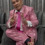 Hotman Paris naik Jet Pribadi ke Singapura