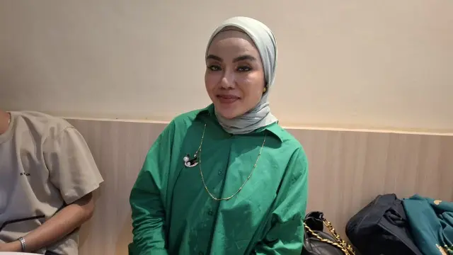 Medina Zein Punya Pacar Baru Seorang Dokter Estetika