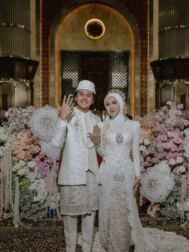 Selamat Arbani Yasiz dan Raissa Ramadhani Resmi Menikah