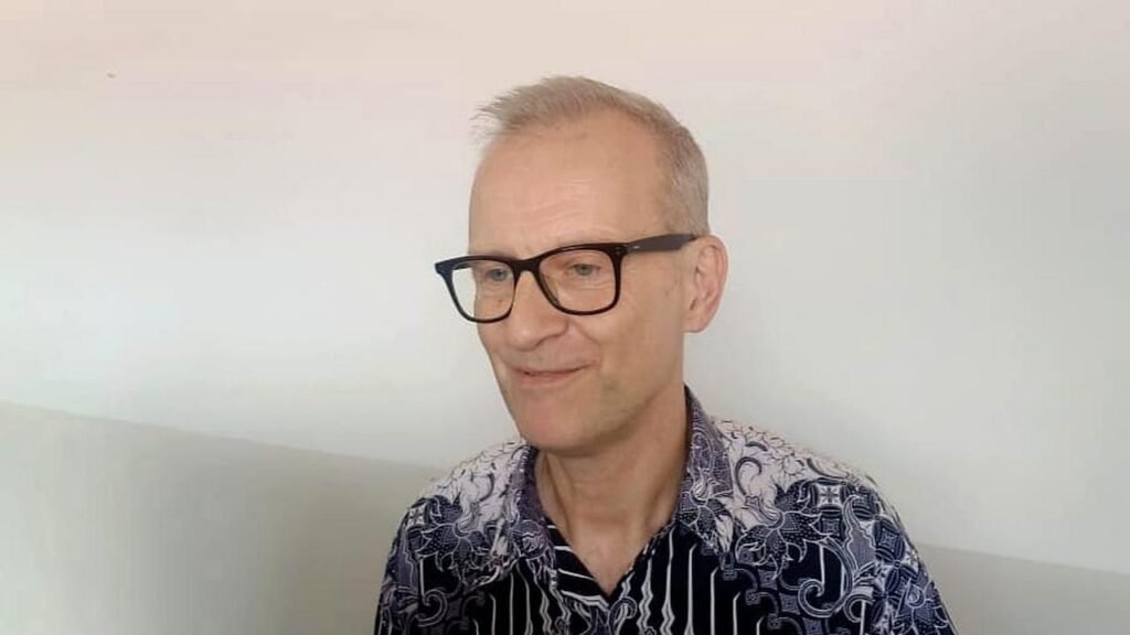 Andrew Trigg Hadiri Sidang Cerai Marrisa Anita