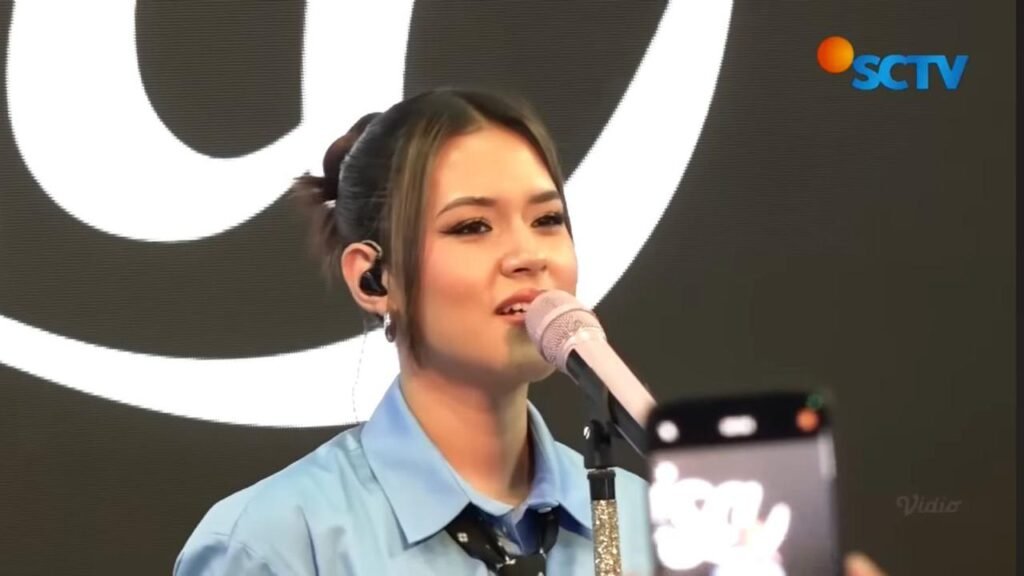 Raisa Lepas Curahan Hati di Panggung Jelang Sidang Cerai