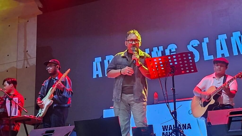 Adi Bing Slamet Rilis Karya Baru di Wahana Music Night