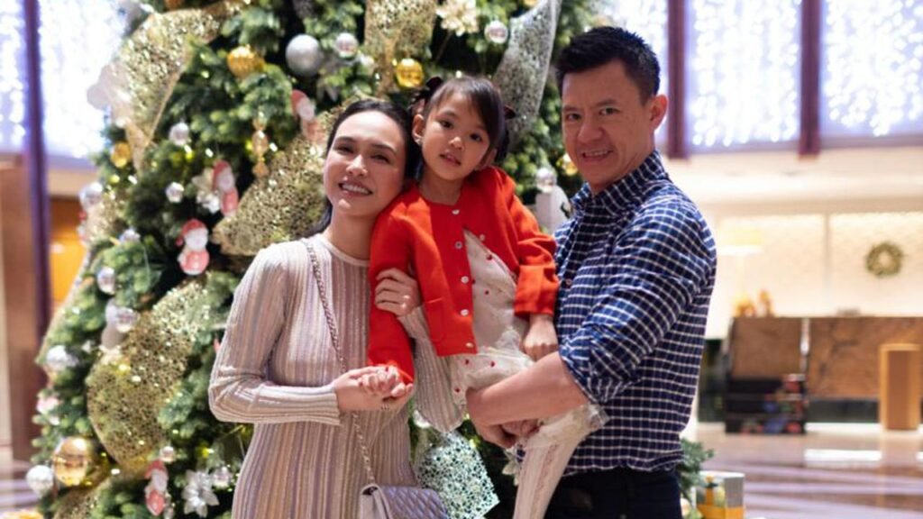 Foto Shandy Aulia dan David Herbowo Makan Malam Bareng