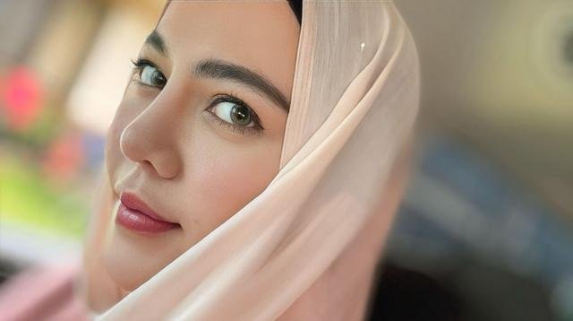 Pengakuan Ratu Rizky Nabila Lawan Kanker Tiroid Stadium 2