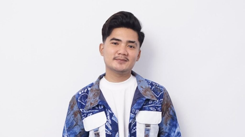 Profil Penyanyi Syahriyadi Viral Lewat Pecah Seribu