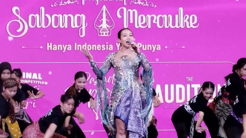 Yura Yunita Haru Nyanyikan Inspirasi Diri Diiringi Para Penari